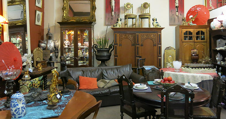 Antiques Shopping - South Africa Travel Articles