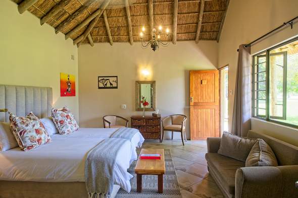 Chrislin African Lodge - Accommodation In Addo