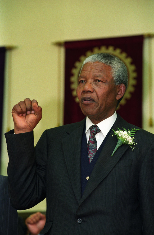 Mandela By Advocate George Bizos